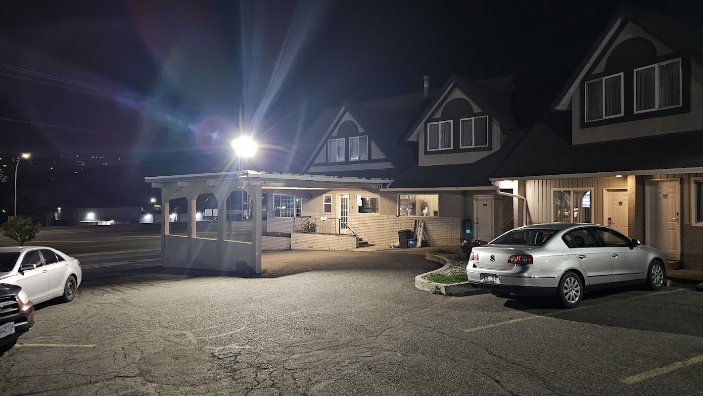 Best Budget Inn and Suites