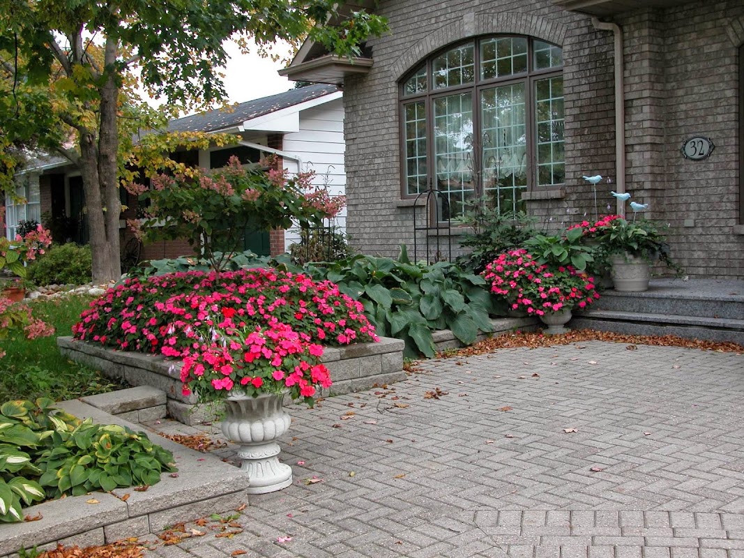 Charing House Gardens Bed and Breakfast