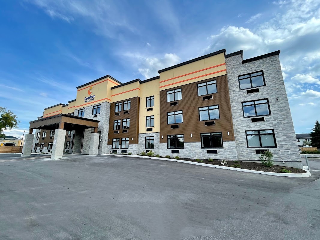 Comfort Inn & Suites