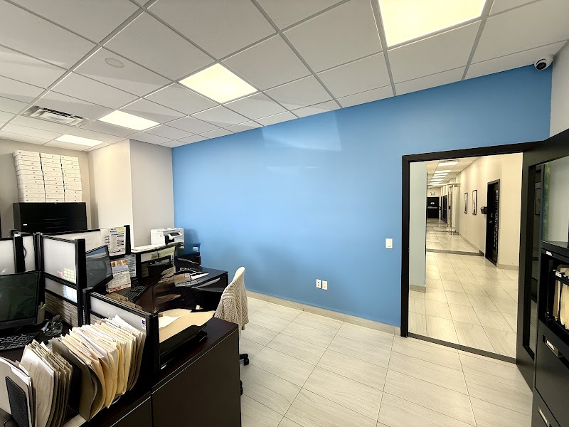 Vanta Painting photo 3