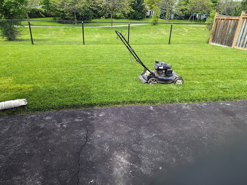 E'z Lawn & Snow Services photo 4