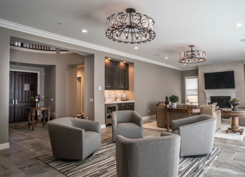 APOLO PAINTING & DECORATING photo 1