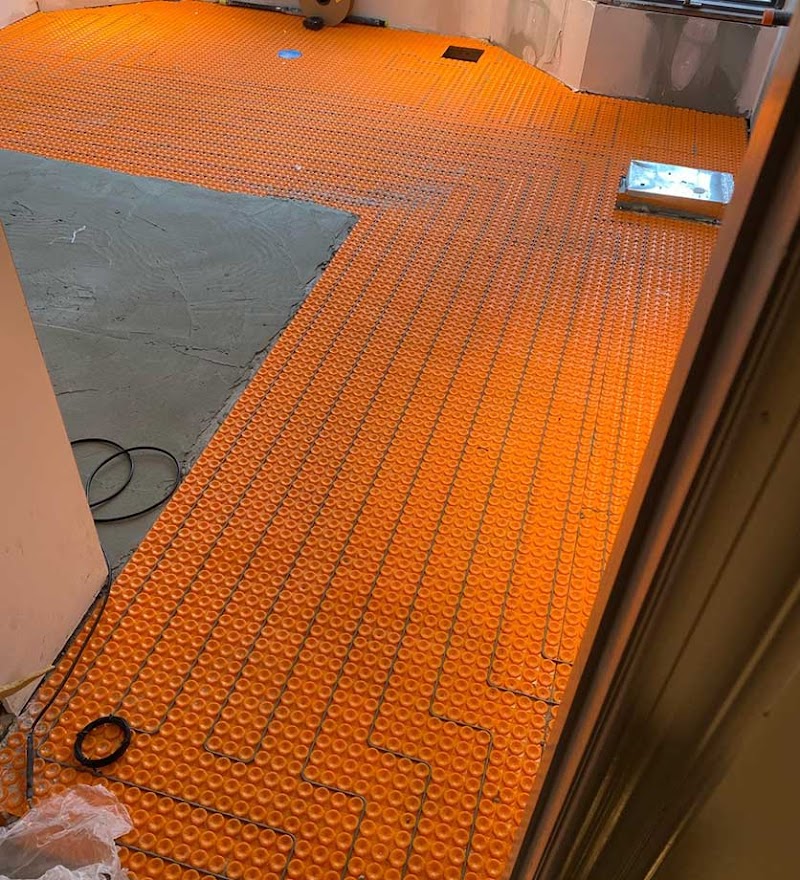 B & R Electric photo 2