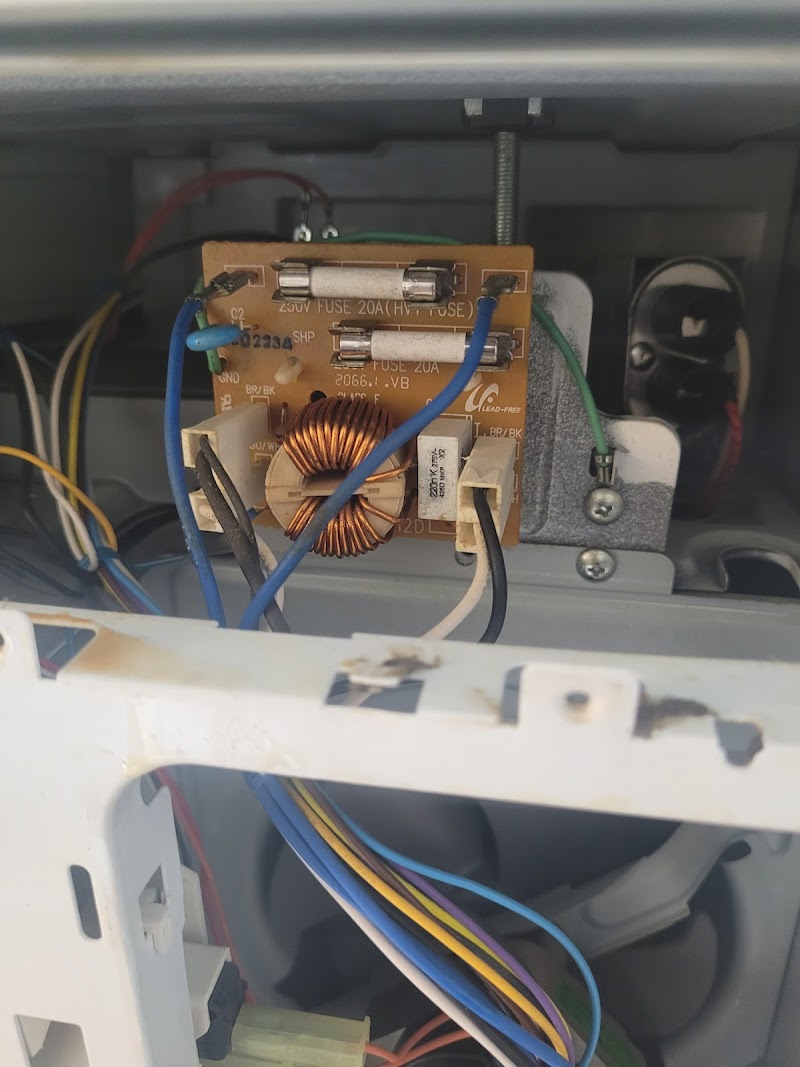 Octopus Royal Appliance Repair and Services photo 4