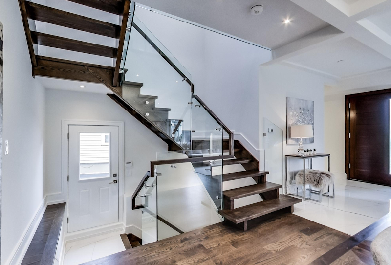 Gil Painting photo 2