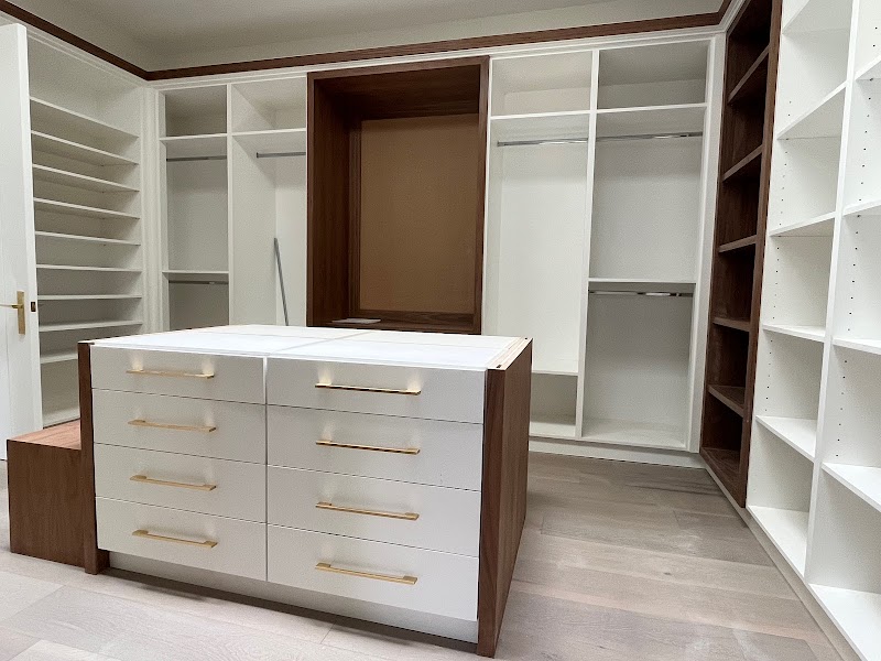 Gil Painting photo 5