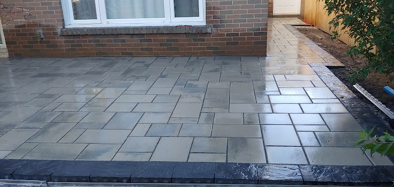 Stepnstone Landscaping photo 2