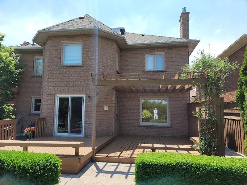 Alex Painting photo 3