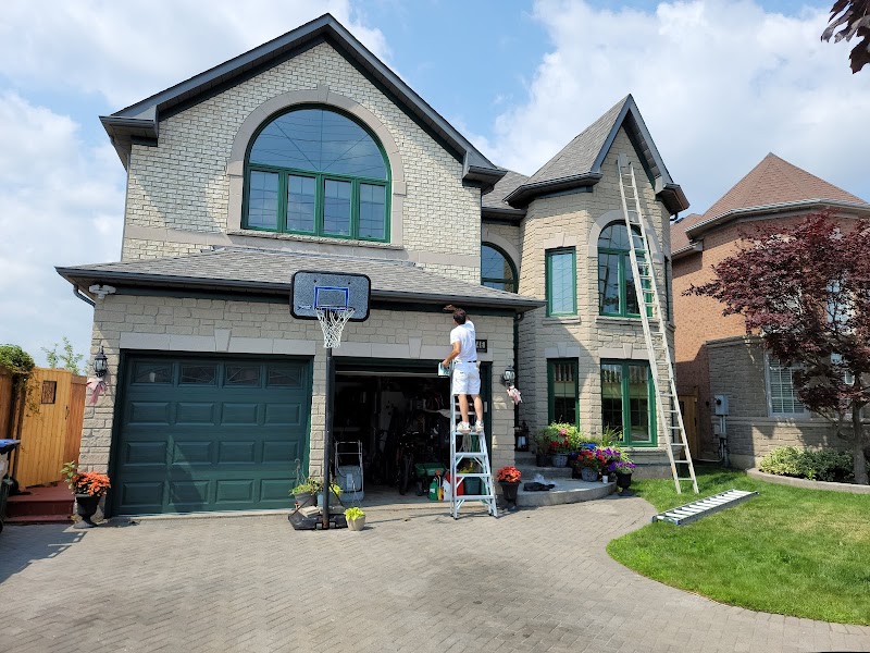 Alex Painting photo 5