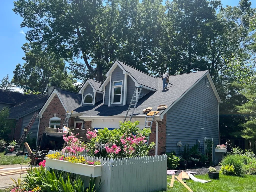 Roof Masters & Exteriors LLC