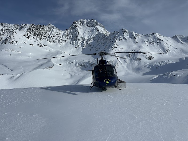 Points North Heli Adventures