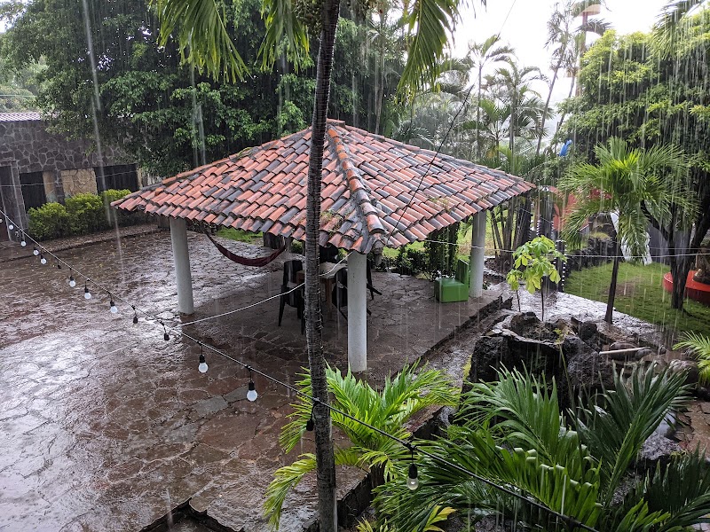 Tunco Lodge - El Salvador